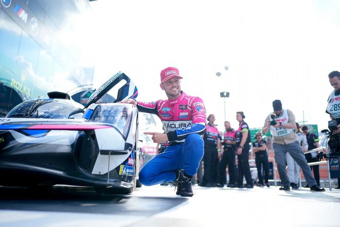 Ganador de la pole #60 Meyer Shank Racing w/ Curb Agajanian Acura ARX-06: Tom Blomqvist