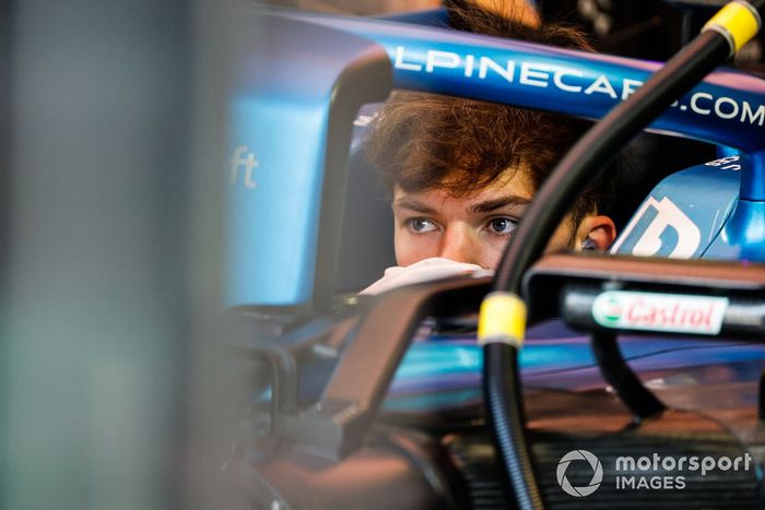 Pierre Gasly, Alpine F1 Team, in cockpit
