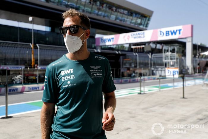 Sebastian Vettel, Aston Martin, recorre la pista del Red Bull Ring