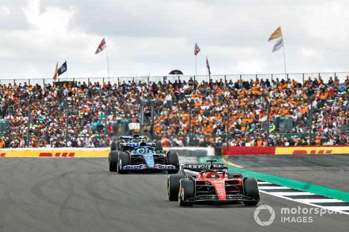 Charles Leclerc, Ferrari SF-23, Pierre Gasly, Alpine A523