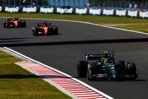 Lewis Hamilton, Mercedes F1 W14, Charles Leclerc, Ferrari SF-23, Carlos Sainz, Ferrari SF-23