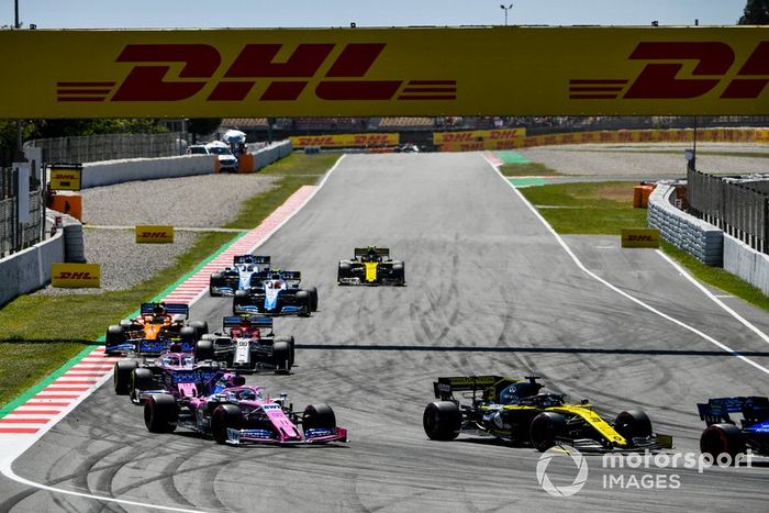 Daniel Ricciardo, Renault R.S.19, Sergio Pérez, Racing Point RP19, Lance Stroll, Racing Point RP19, Antonio Giovinazzi, Alfa Romeo Racing C38, y Lando Norris, McLaren MCL34
