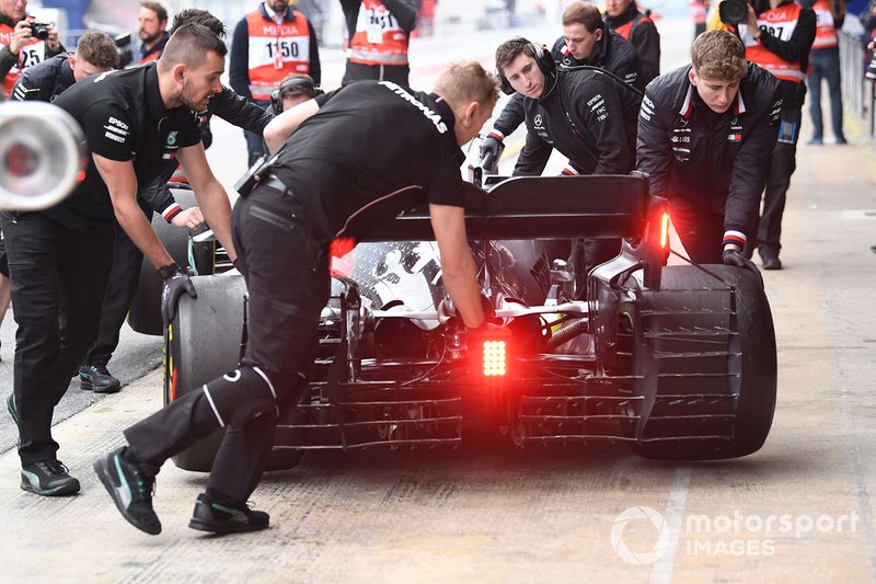 Valtteri Bottas, Mercedes-AMG F1 W10, con sensores aerodinámicos