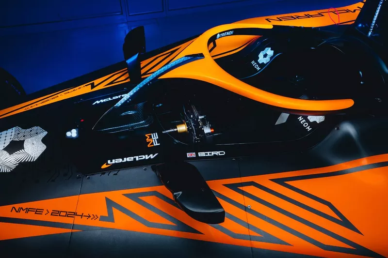 Equipo McLaren FE