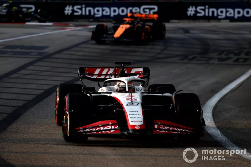Kevin Magnussen, Haas VF-23