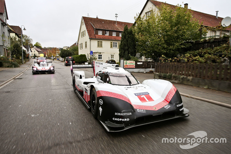 Porsche 919 Hybrid Evo, sulle strade della Germania