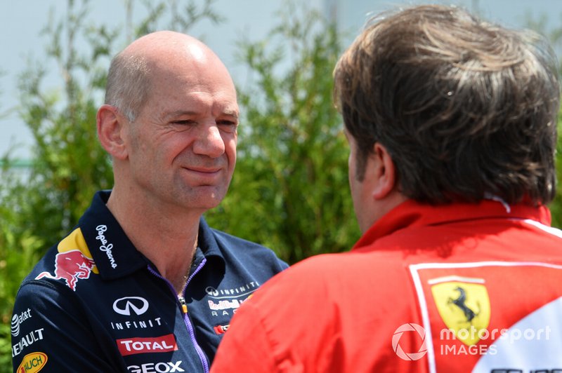 Adrian Newey, Chief Technical Officer Red Bull Racing e Gino Rosato, Ferrari