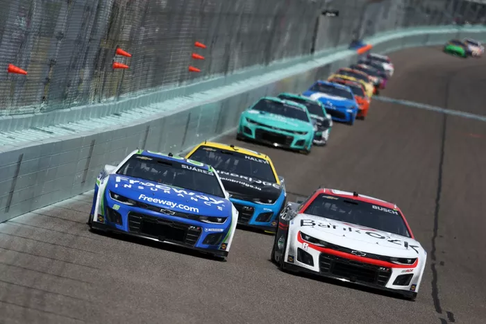 Daniel Suarez, Trackhouse Chevrolet, Kyle Busch, Richard Childress Racing Chevrolet
