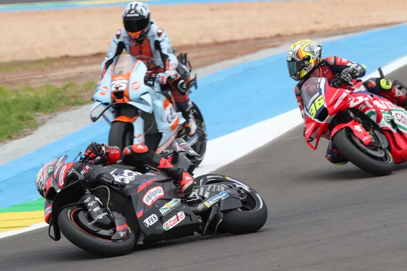 Marco Bezzecchi, Aprilia Racing