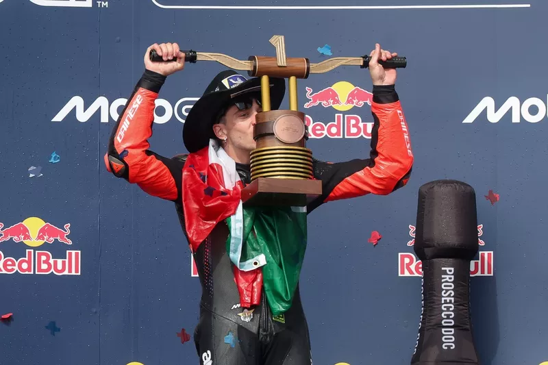 Marco Bezzecchi, Aprilia Racing