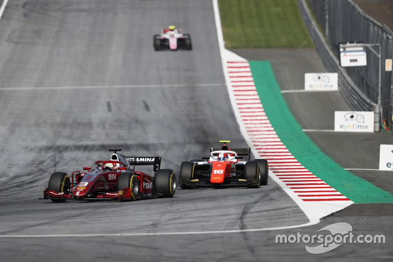 Sean Gelael, PREMA Racing. Followed by Ralph Boschung, MP Motorsport