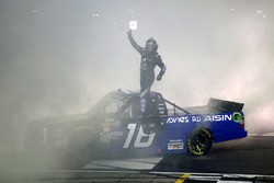 Brett Moffitt, Hattori Racing Enterprises, AISIN Atlanta Toyota Tundra celebrates