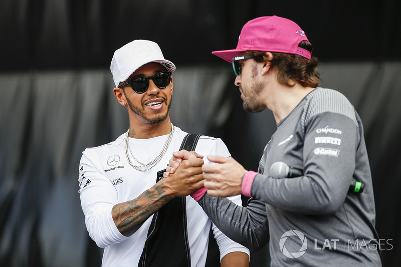 Lewis Hamilton, Mercedes AMG F1, Fernando Alonso, McLaren, on stage