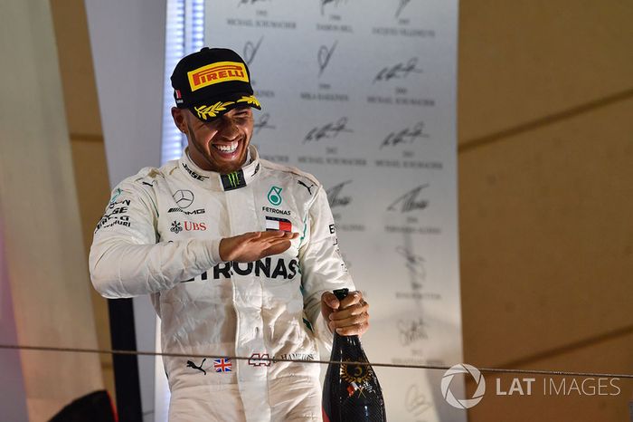 Lewis Hamilton, Mercedes-AMG celebra en el podio