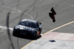 Ganador de la carrera Carl Edwards, Joe Gibbs Racing Toyota