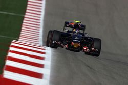Carlos Sainz Jr., Scuderia Toro Rosso STR11