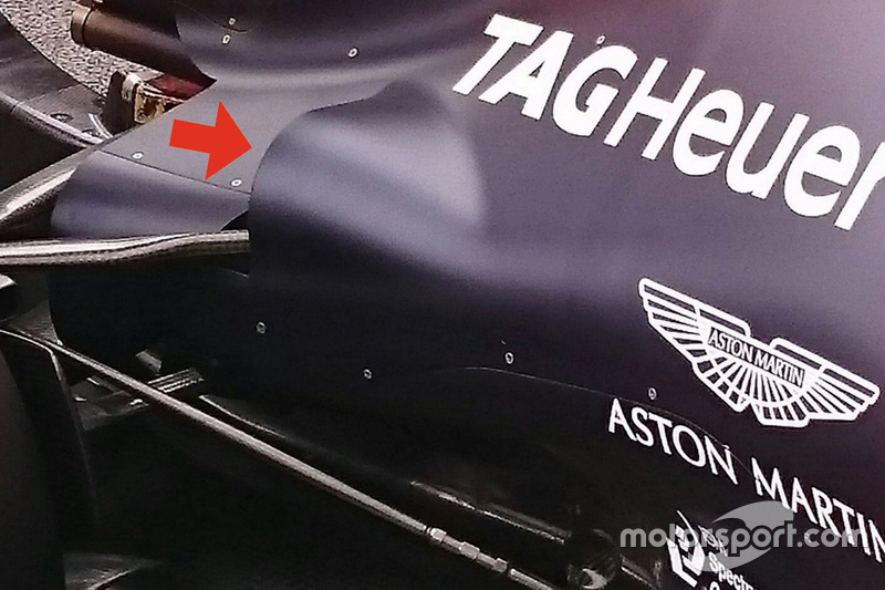 Red Bull Racing RB12,  toma de refrigeración