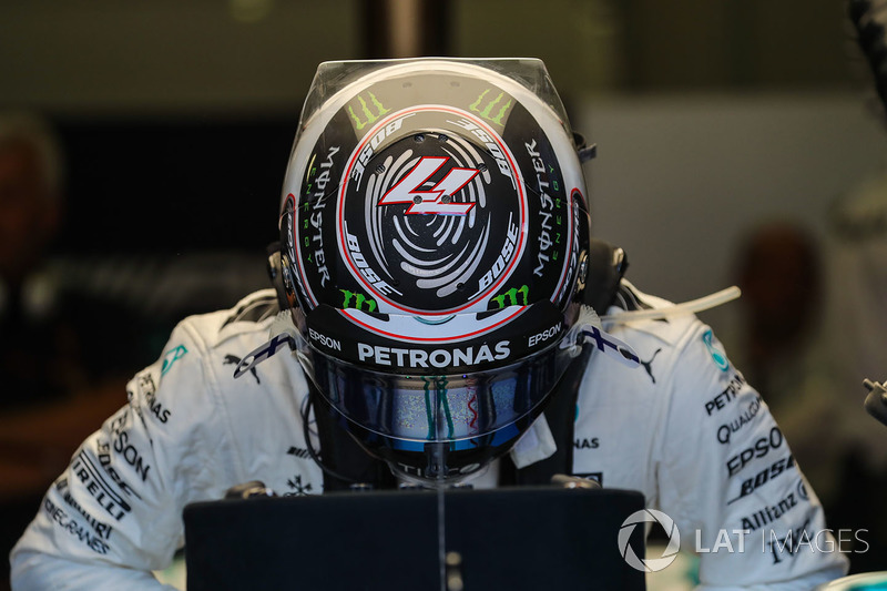 Agora é oficial: Valtteri Bottas renovou seu contrato com a Mercedes para 2018.