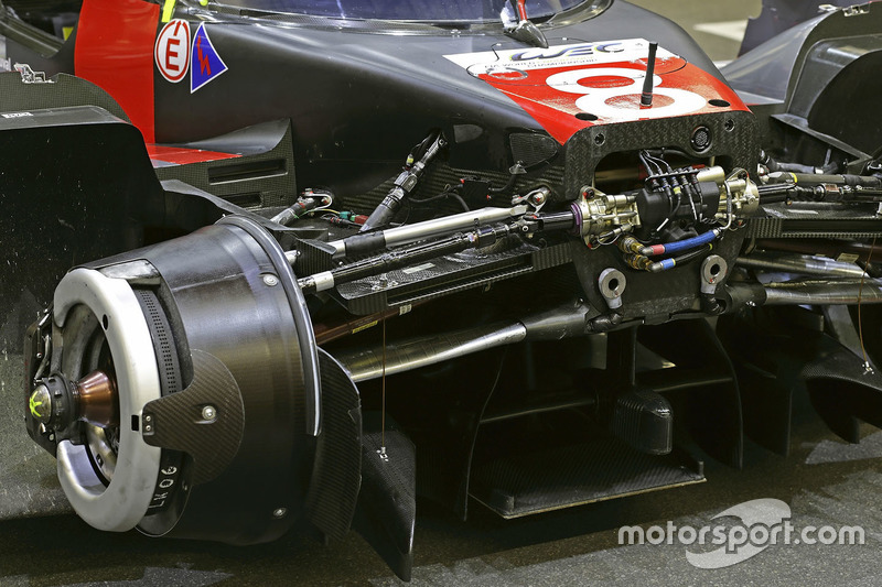 #8 Audi Sport Team Joest Audi R18 detalle del frente