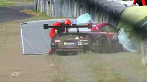 Suzuka 300 kilometros: accidente de Quintarelli