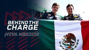 Behind The Charge | ¡Viva México! con Checo Pérez y Max Verstappen