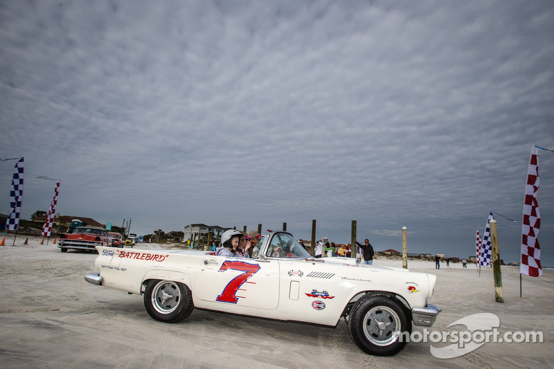 Legends Of Racing Return To The Beach At Daytona