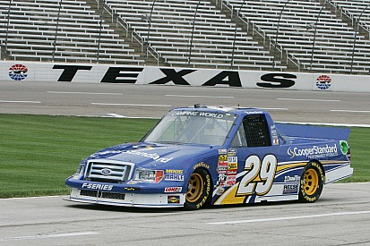 Blaney and Keselowski penalized for violation at Texas Motor Speedway