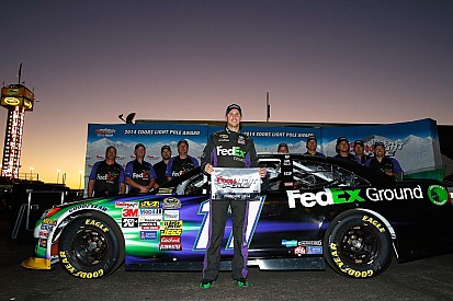 Hamlin takes pole in Phoenix