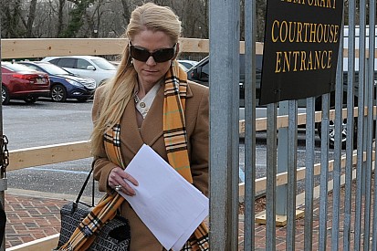 Patricia Driscoll se dice desconcertada por la acción de NASCAR