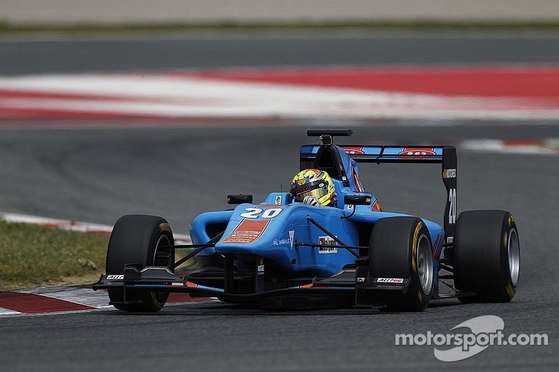 Varhaug ends Barcelona GP3 test on top