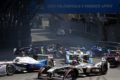Vidéo - Énorme carambolage en Formule E à Monaco
