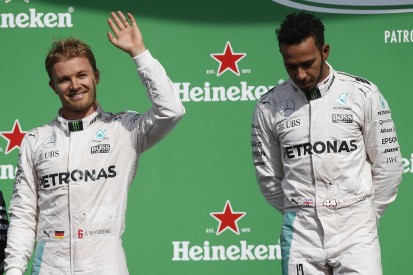 Hamilton: Losing F1 title to Rosberg would be 'hard to swallow'