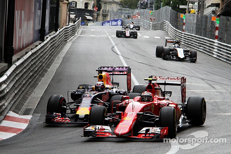 Ricciardo et Räikkönen en désaccord après Monaco