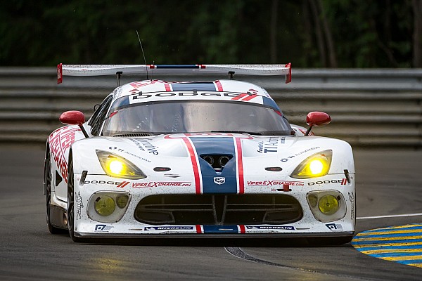 Dodge Viper GTS-R leads in competitive 24 Hours of Le Mans debut only to end up just short of finish