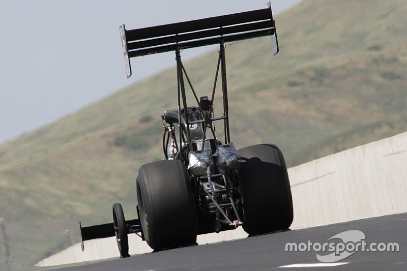 Oz drag racing split by breakaway series