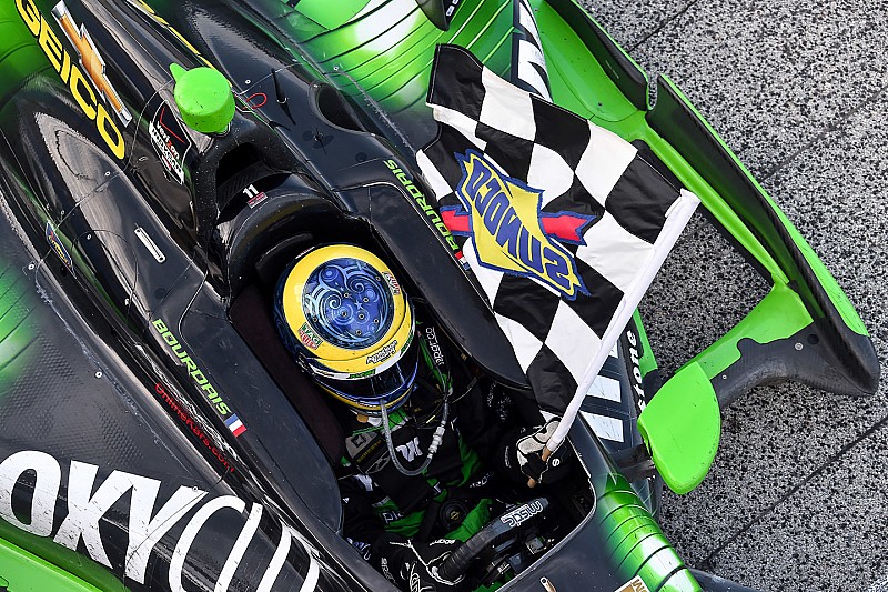 Race winner S&eacute;bastien Bourdais, KV Racing Technology Chevrolet