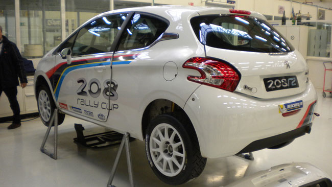 La scheda tecnica della Peugeot 208 R2
