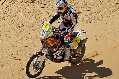 Pharaons Rally: Coma e Vasiliev aprono le danze