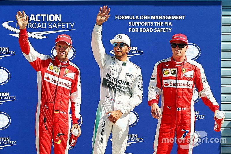 Pole Lewis Hamilton, Mercedes AMG F1 Team, segundo Kimi Raikkonen, Ferrari, terceiro Sebastian Vette