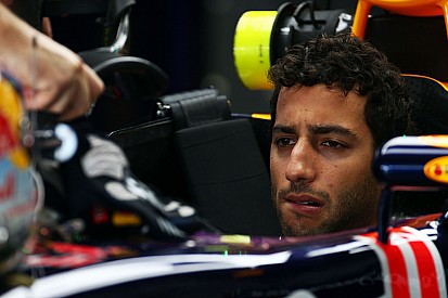 Ricciardo: "Me alegra saber que Daniil est&aacute; bien"