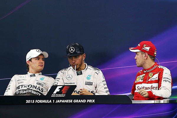 Vettel le hace broma pesada a Rosberg en conferencia de prensa