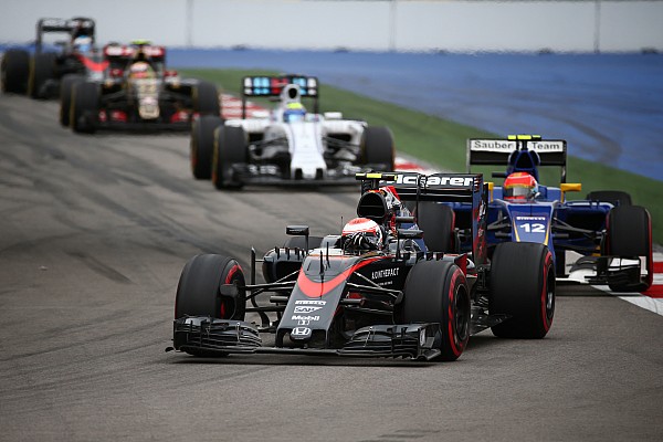 Button se&ntilde;ala que McLaren tuvo un d&eacute;ficit de 40 km/h en Rusia 