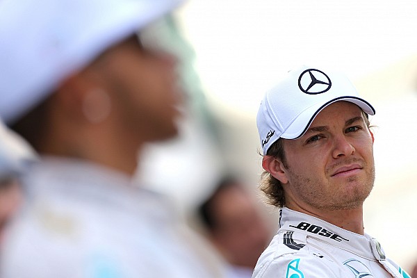 Hamilton: "não preciso ser amigo de Rosberg"