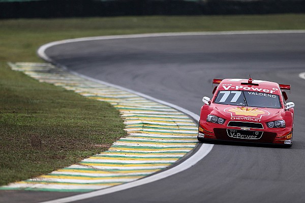 Salvo pela represa, Valdeno é pole; Cacá é 26º e Gomes é 27º