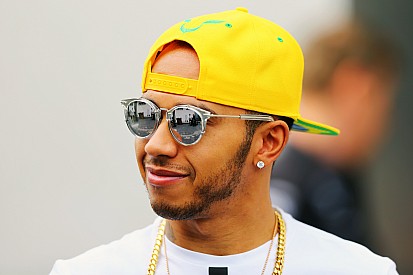 Kritiek op lifestyle van Hamilton onterecht - Andretti