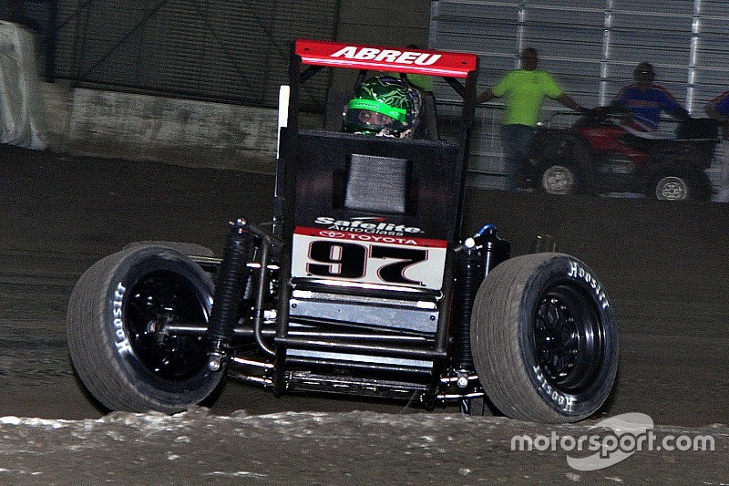 Abreu wins Wednesday feature in bid to defend Chili Bowl title