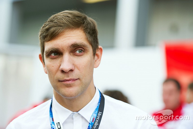 Petrov - SMP pourrait considérer un programme en F1