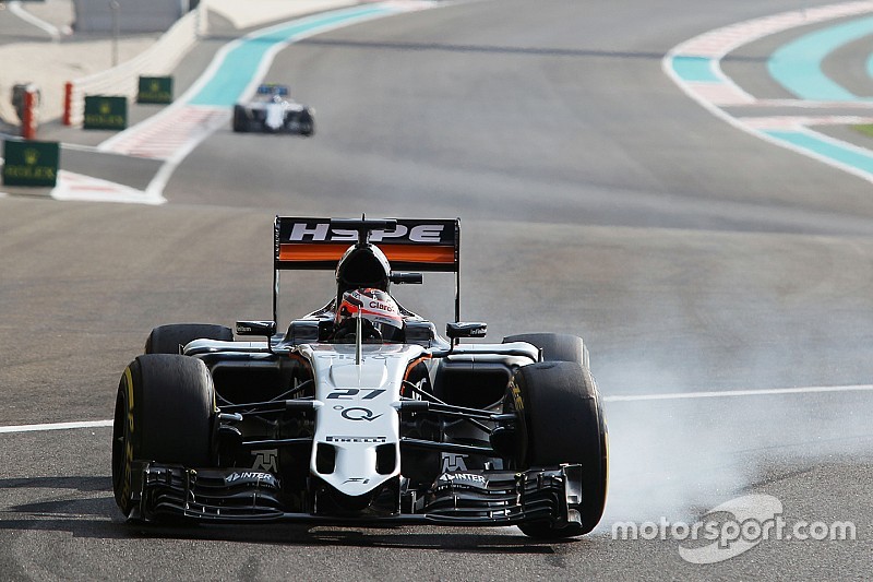 Nico Hulkenberg, Sahara Force India F1 VJM08 locks up under braking