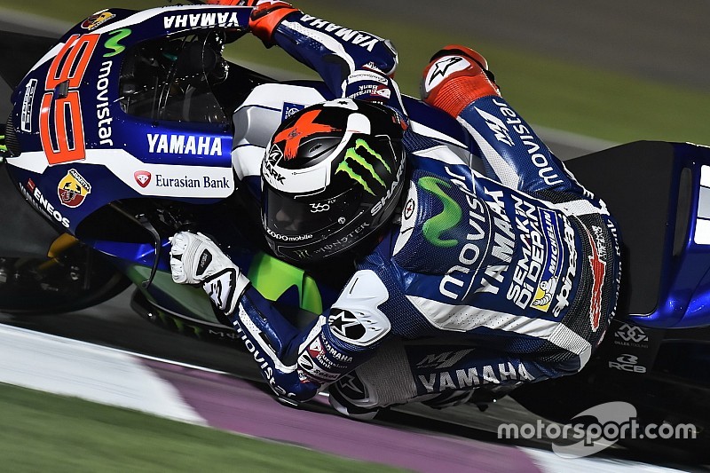 MotoGP卡塔尔站正赛: 罗伦佐无惧杜卡迪,轻松夺冠
