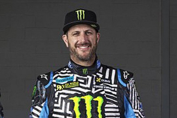 Ken Block, mucho show que no le alcanza